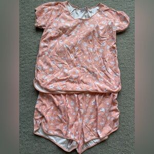 Woman’s Lake pajama set.